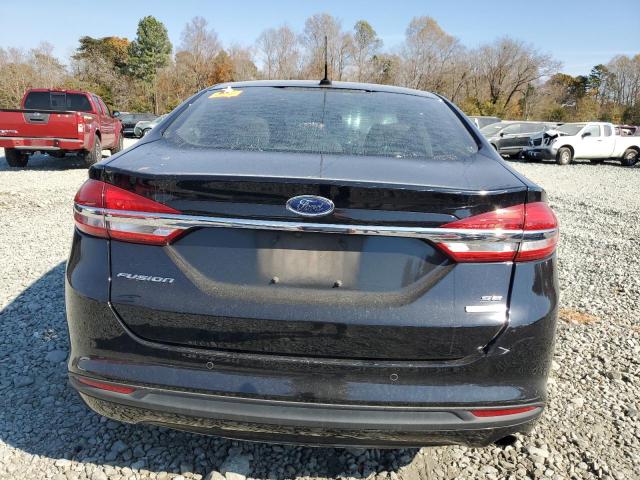 3FA6P0HD1HR339252 - 2017 FORD FUSION SE BLACK photo 6