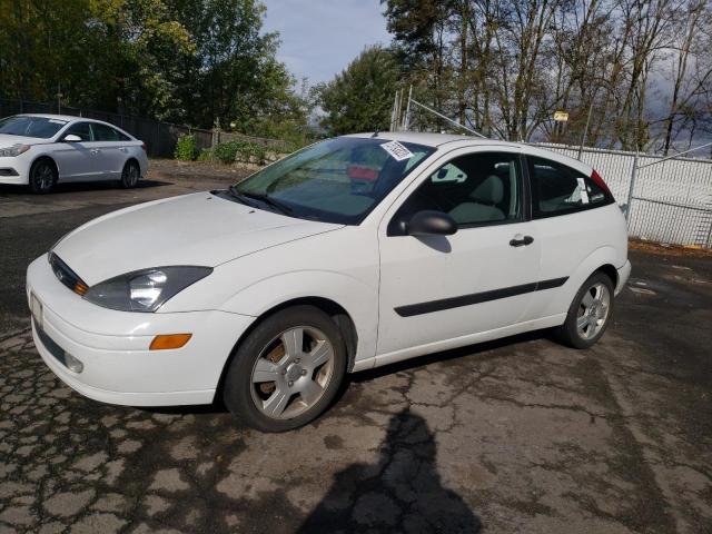 3FAFP31353R129619 - 2003 FORD FOCUS ZX3 WHITE photo 1