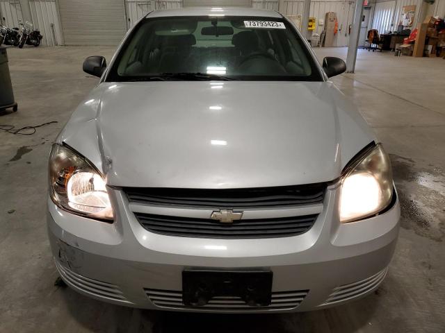 1G1AK58F887291847 - 2008 CHEVROLET COBALT LS SILVER photo 5