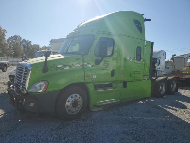 3AKJGLDR4HSHU4186 - 2017 FREIGHTLINER CASCADIA 1 GREEN photo 2