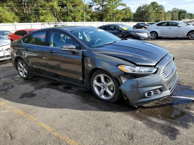 1FA6P0H78F5118239 - 2015 FORD FUSION SE GRAY photo 4