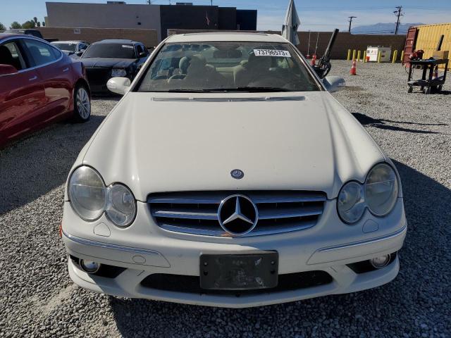 WDBTJ56HX9F270303 - 2009 MERCEDES-BENZ CLK 350 WHITE photo 5