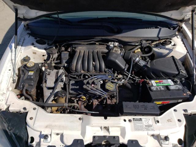 1FAFP55291A257687 - 2001 FORD TAURUS SES WHITE photo 11