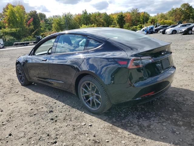 5YJ3E1EA5NF101503 - 2022 TESLA MODEL 3 BLACK photo 2