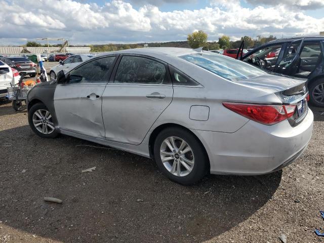 5NPEB4AC3DH717100 - 2013 HYUNDAI SONATA GLS BLUE photo 2