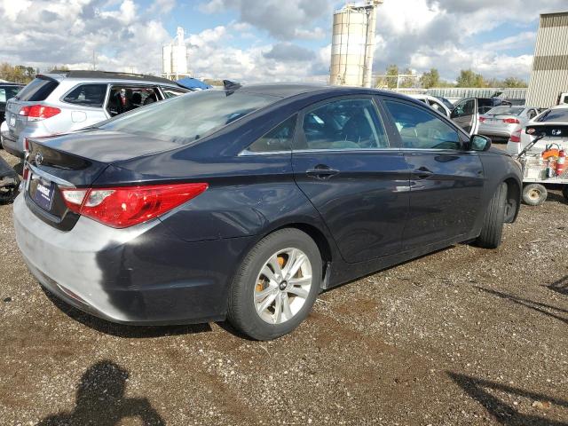 5NPEB4AC3DH717100 - 2013 HYUNDAI SONATA GLS BLUE photo 3