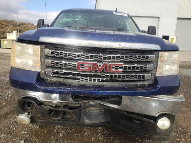 1GT220CG9DZ177580 - 2013 GMC SIERRA K2500 SLE BLUE photo 5