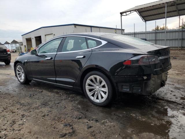 5YJSA1E17GF156304 - 2016 TESLA MODEL S BLACK photo 2