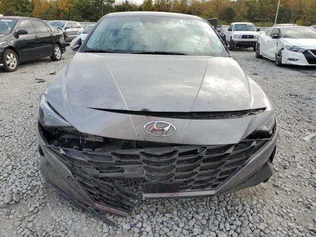 KMHLP4AG6PU497226 - 2023 HYUNDAI ELANTRA LIMITED SILVER photo 5