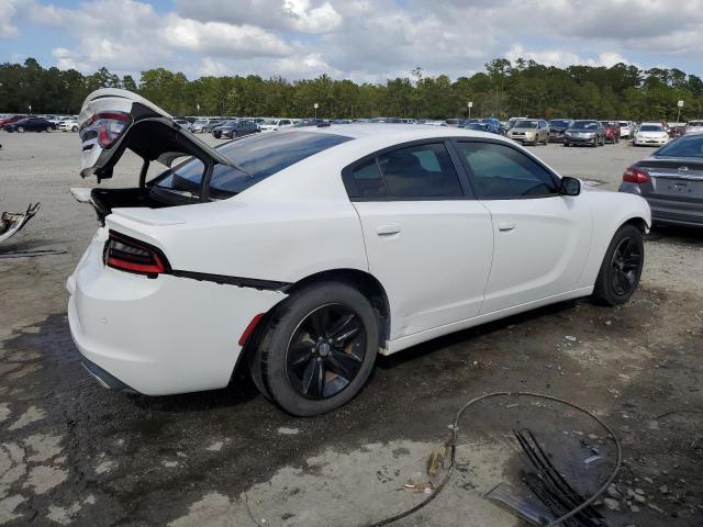 2C3CDXBG6FH722585 - 2015 DODGE CHARGER SE WHITE photo 3