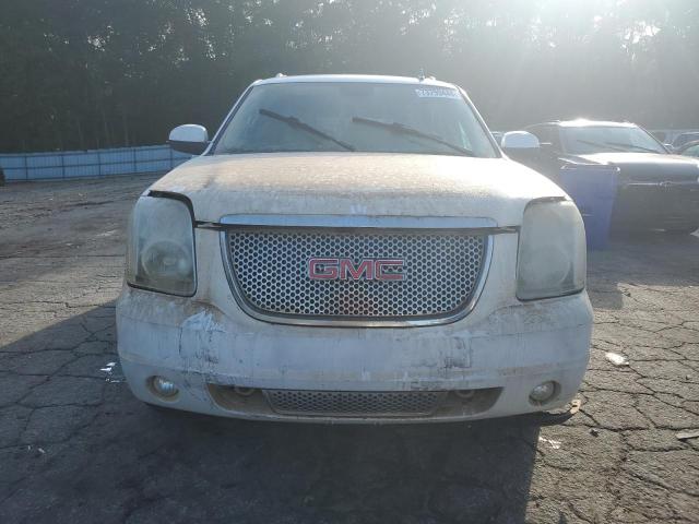 1GKUCMEFXAR192154 - 2010 GMC YUKON XL DENALI WHITE photo 5