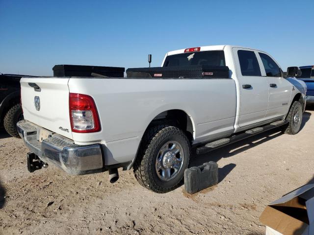 3C6UR5HL6NG237850 - 2022 RAM 2500 TRADESMAN WHITE photo 3