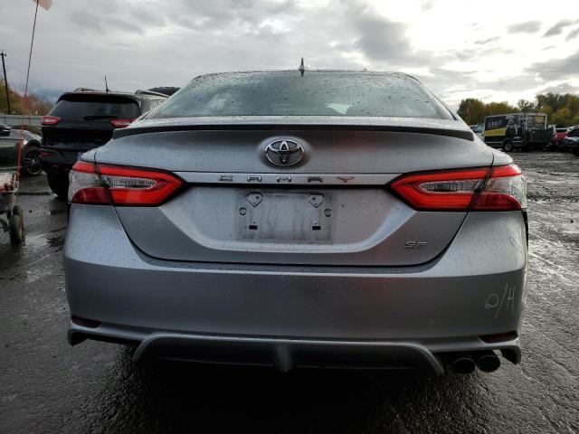 4T1G11AK4LU871364 - 2020 TOYOTA CAMRY SE SILVER photo 6