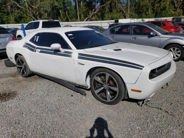 2C3CDYBT0DH613412 - 2013 DODGE CHALLENGER R/T WHITE photo 4