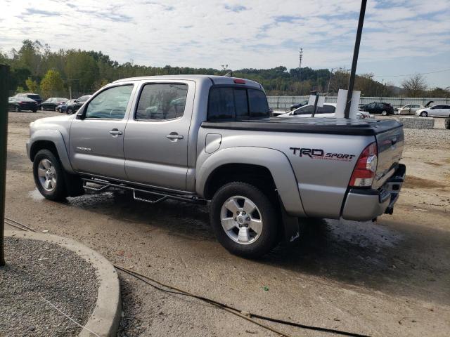 3TMLU4EN0FM189056 - 2015 TOYOTA TACOMA DOUBLE CAB SILVER photo 2