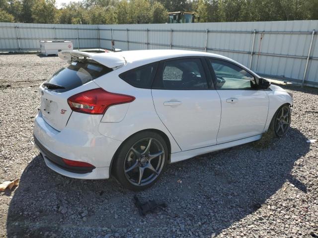 1FADP3L99JL289166 - 2018 FORD FOCUS ST WHITE photo 3