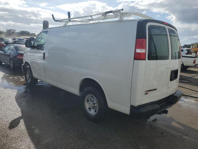 1GCWGAFP4K1364385 - 2019 CHEVROLET EXPRESS G2 WHITE photo 2