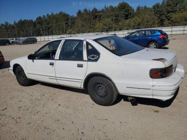 1G1BL52W0TR134658 - 1996 CHEVROLET CAPRICE CLASSIC WHITE photo 2