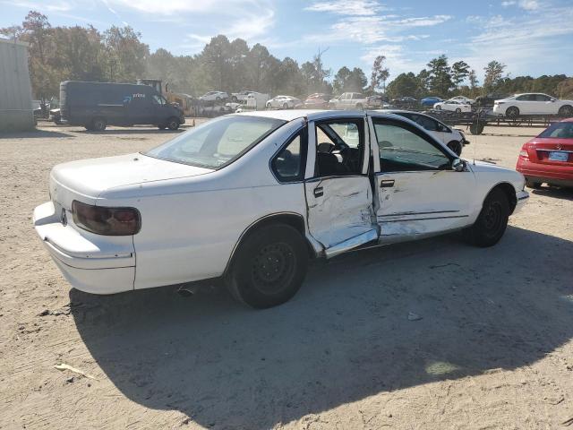 1G1BL52W0TR134658 - 1996 CHEVROLET CAPRICE CLASSIC WHITE photo 3