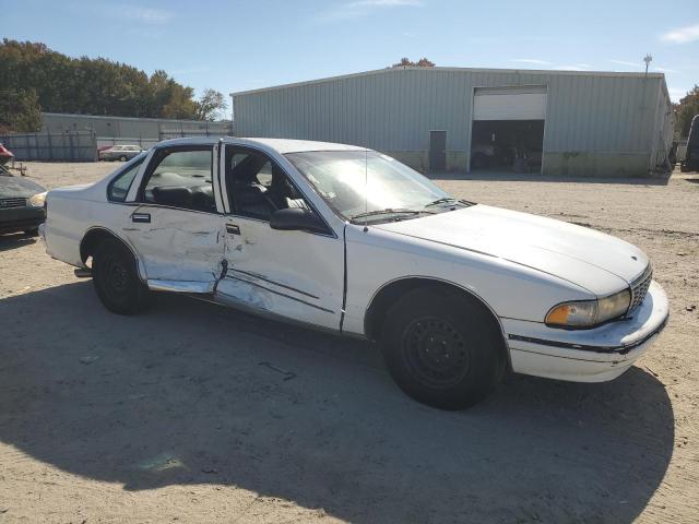 1G1BL52W0TR134658 - 1996 CHEVROLET CAPRICE CLASSIC WHITE photo 4