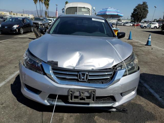 1HGCR2F39DA068492 - 2013 HONDA ACCORD LX GRAY photo 5