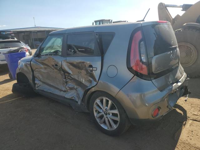 KNDJP3A54K7697517 - 2019 KIA SOUL + GRAY photo 2