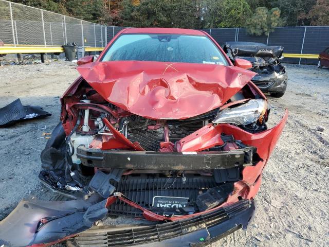 2T1BURHE0JC984453 - 2018 TOYOTA COROLLA L RED photo 5