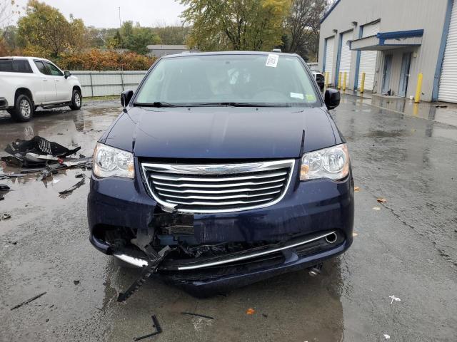 2C4RC1BG2FR698947 - 2015 CHRYSLER TOWN & COU TOURING ლურჯი ფოტო 5
