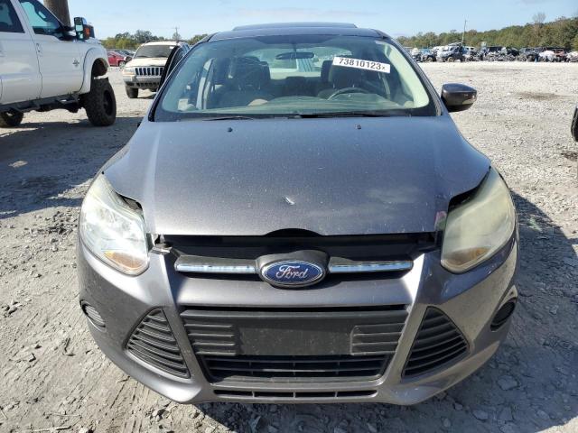 1FADP3F25EL367561 - 2014 FORD FOCUS SE GRAY photo 5