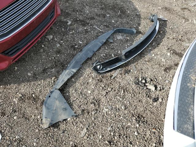 2C4RC1BG7FR752713 - 2015 CHRYSLER TOWN & COU TOURING 白色 照片 13