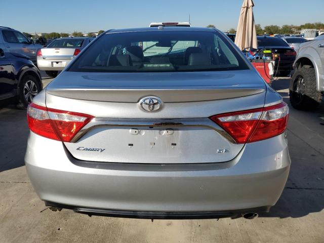 4T1BF1FK7GU556133 - 2016 TOYOTA CAMRY LE SILVER photo 6