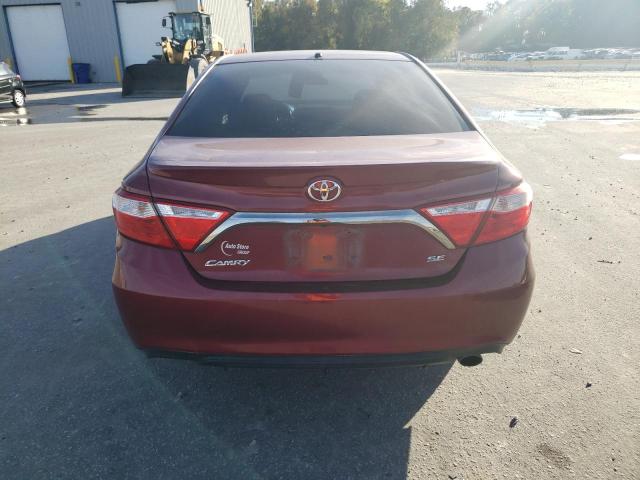 4T1BF1FKXHU687378 - 2017 TOYOTA CAMRY LE RED photo 6