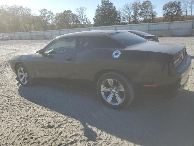 2C3CDZAG3GH183812 - 2016 DODGE CHALLENGER SXT BLACK photo 2