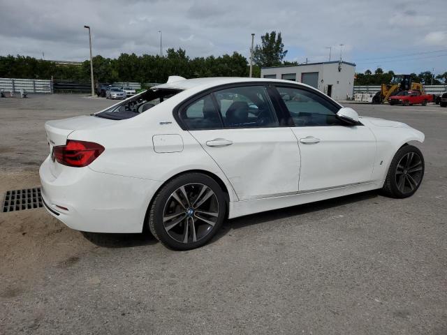 WBA8E1C53JA756528 - 2018 BMW 330E WHITE photo 3