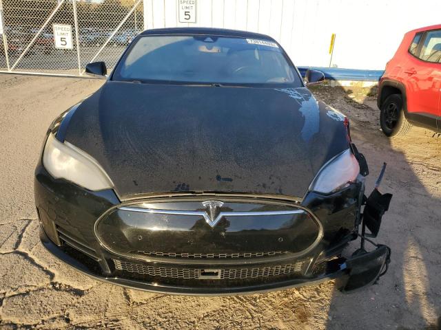 5YJSA1S18EFP63622 - 2014 TESLA MODEL S შავი ფოტო 5