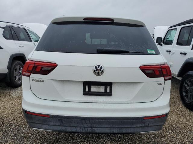 3VV1B7AX0JM059164 - 2018 VOLKSWAGEN TIGUAN S WHITE photo 6