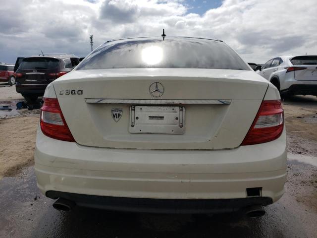 WDDGF54X09F232289 - 2009 MERCEDES-BENZ C 300 WHITE photo 6