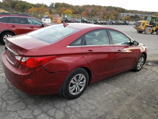 5NPEB4AC6BH306190 - 2011 HYUNDAI SONATA GLS RED photo 3