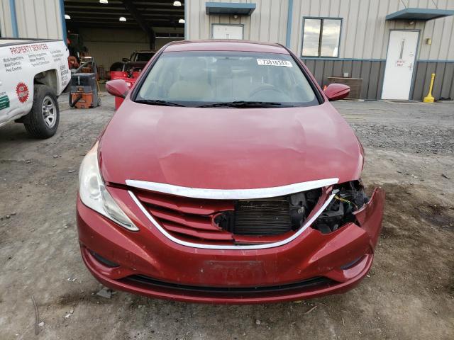 5NPEB4AC6BH306190 - 2011 HYUNDAI SONATA GLS RED photo 5