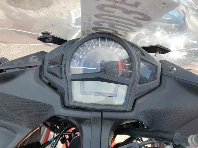 JKAEXEE16CDA02524 - 2012 KAWASAKI EX650 EC RED photo 8