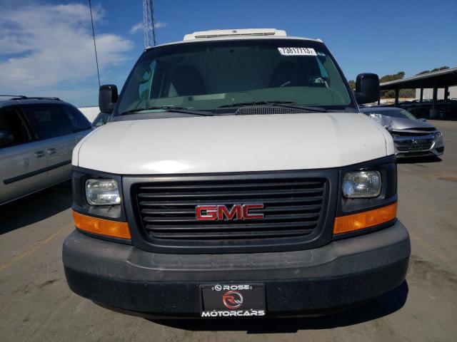 1GTZ7TCL6E1102396 - 2014 GMC SAVANA G3500 WHITE photo 5