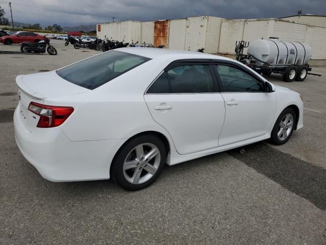 4T1BF1FK7DU716619 - 2013 TOYOTA CAMRY L WHITE photo 3