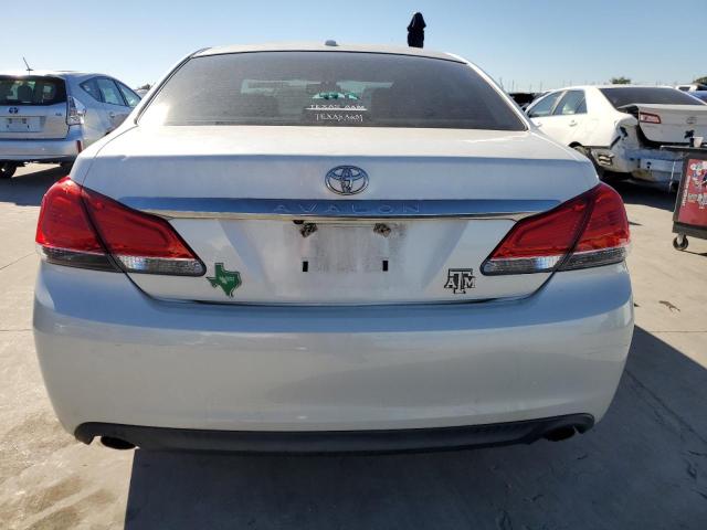 4T1BK3DB4BU413918 - 2011 TOYOTA AVALON BASE 白色 照片 6
