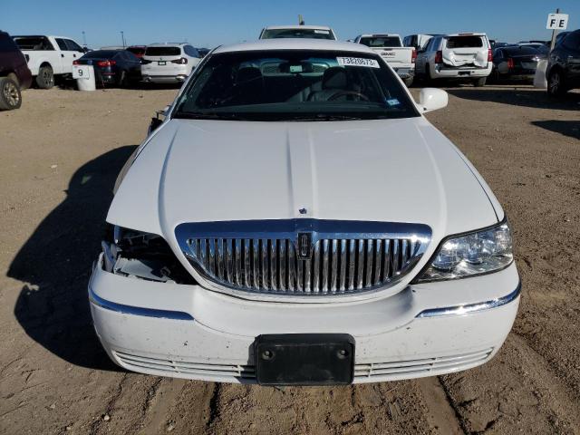 2LNBL8CVXAX616633 - 2010 LINCOLN TOWN CAR SIGNATURE LIMITED WHITE photo 5