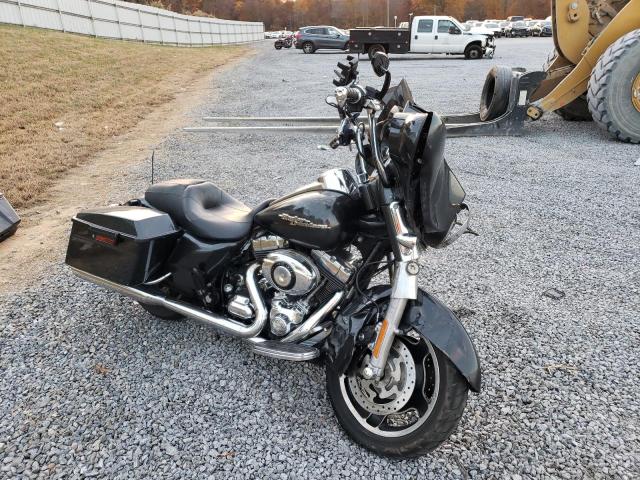 2009 HARLEY-DAVIDSON FLHX, 