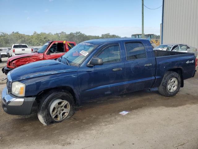 1D7HW48N45S342349 - 2005 DODGE DAKOTA QUAD SLT BLUE photo 1