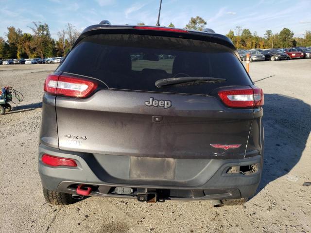 1C4PJMBS0HW656046 - 2017 JEEP CHEROKEE TRAILHAWK GRAY photo 6