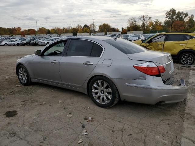 KMHGC4DE1BU123025 - 2011 HYUNDAI GENESIS 3.8L SILVER photo 2