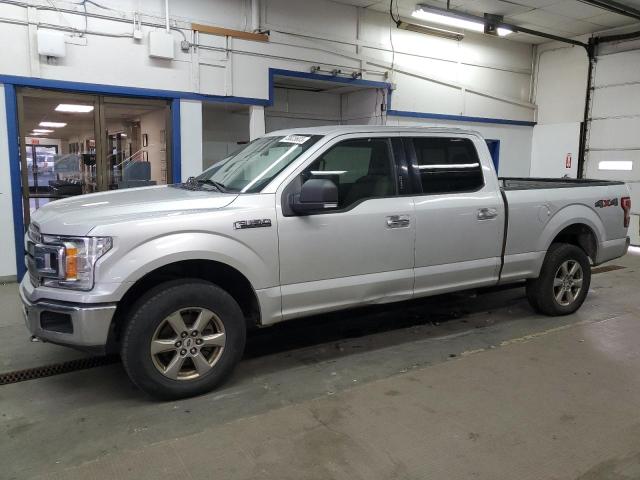 1FTFW1EG8JKF82620 - 2018 FORD F150 SUPERCREW SILVER photo 1