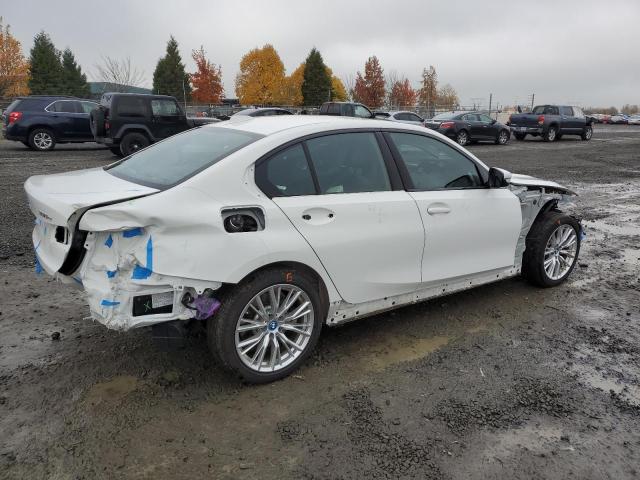 3MW39FS0XP8D06980 - 2023 BMW 330XE Білий фото 3